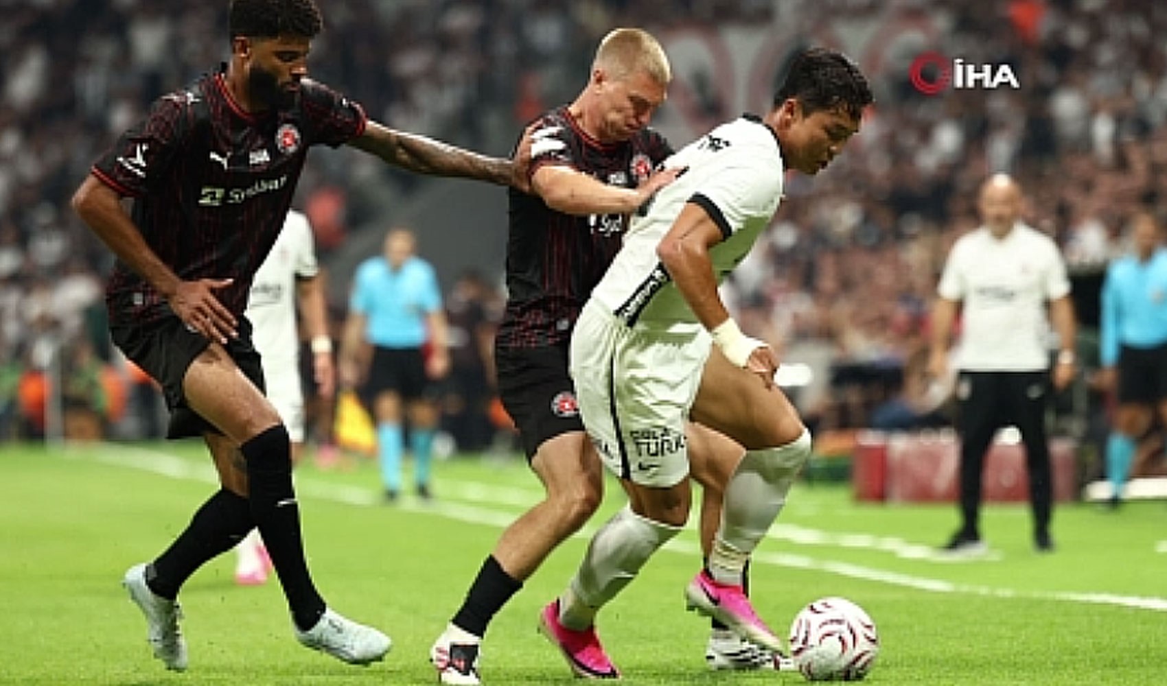 Beşiktaş yeni sezona galibiyetle başladı