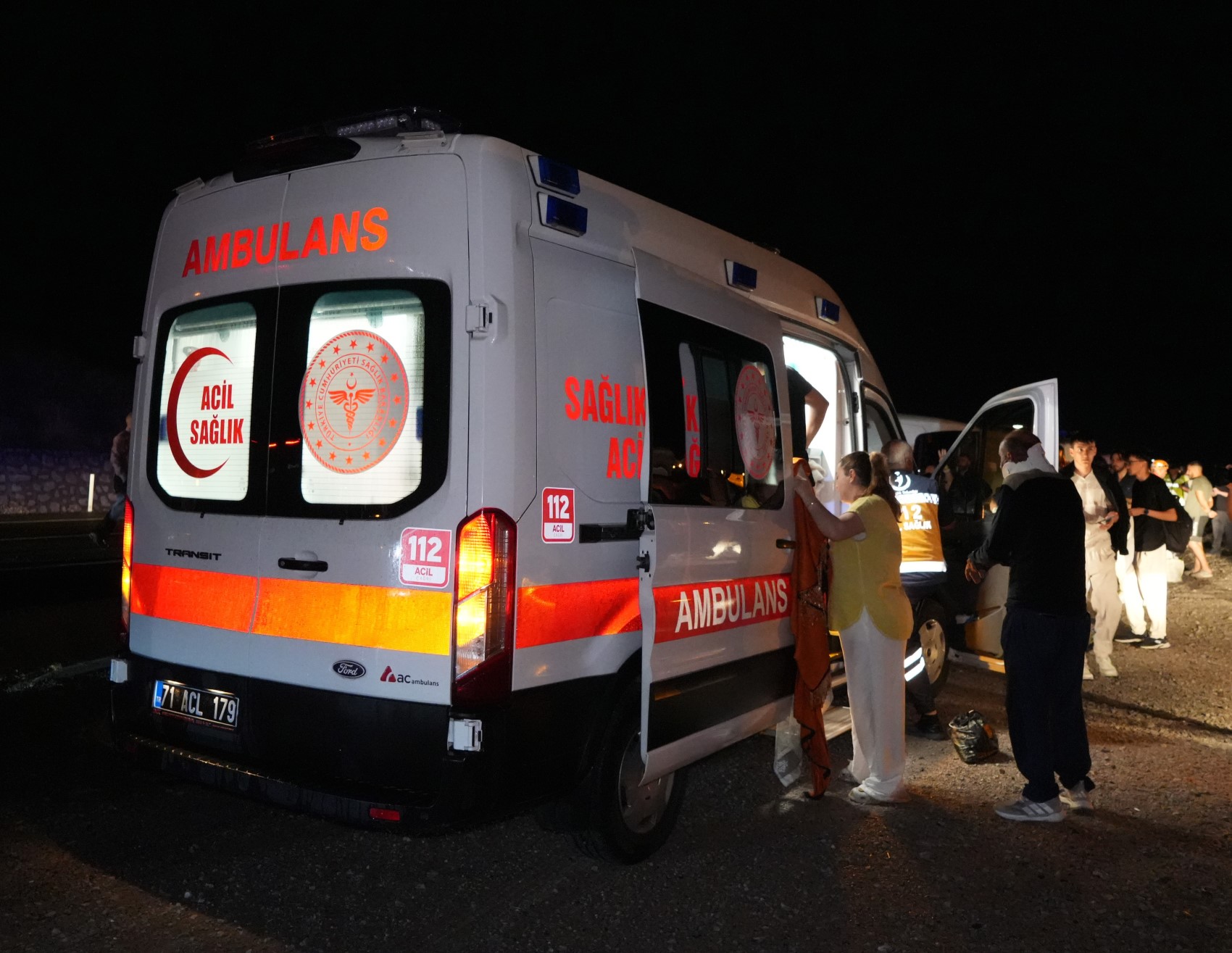 Otobüs kazasında yaralı sayısı 40'a yükseldi