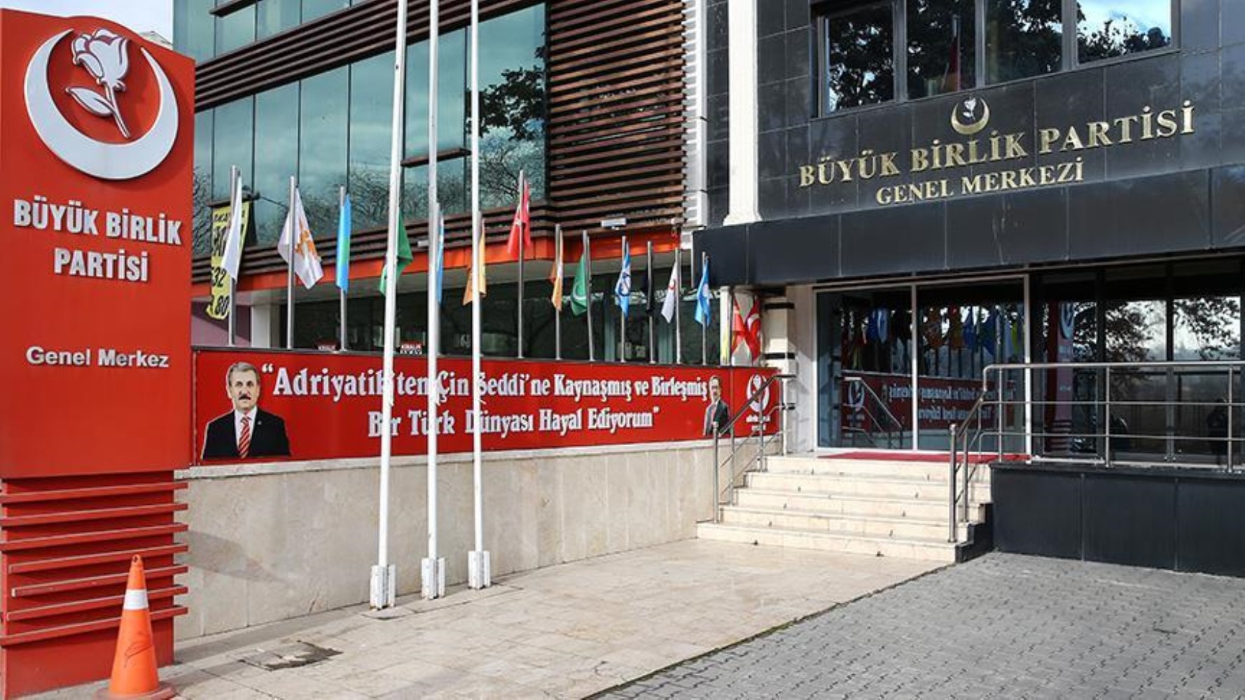 ORC son verileri paylaştı: YENİ Parti öncesi İstanbul ve Ankara anketinden çarpıcı sonuçlar