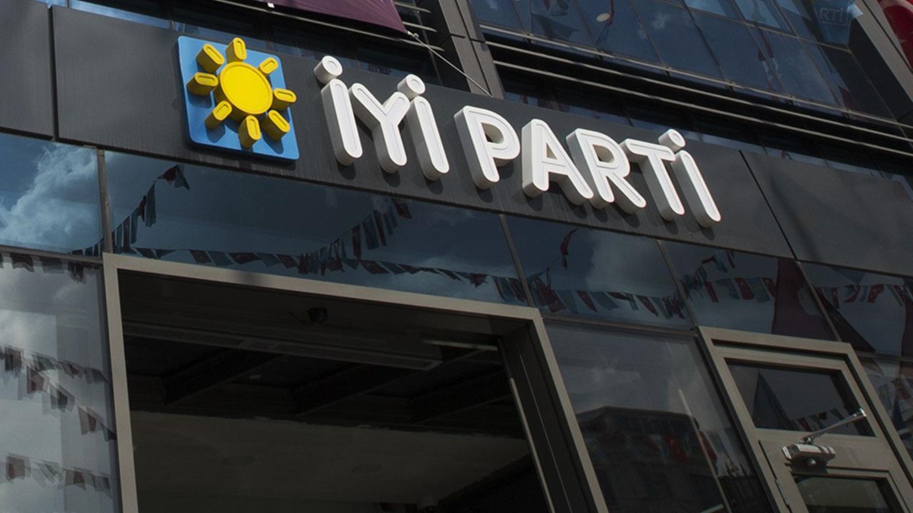 ORC son verileri paylaştı: YENİ Parti öncesi İstanbul ve Ankara anketinden çarpıcı sonuçlar