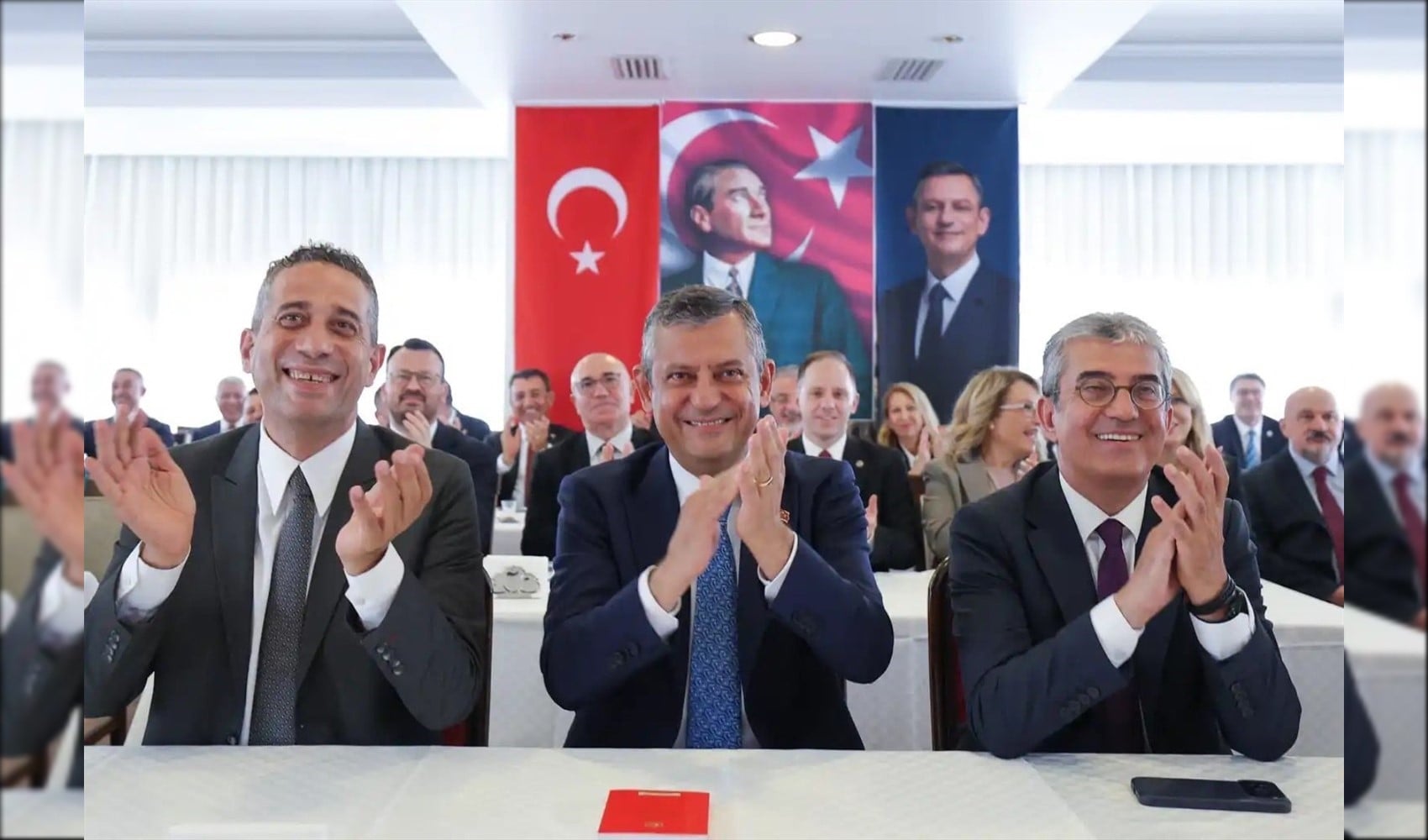 Il Yeni Parti ha presentato il suo programma: enfasi sulla filosofia fondativa, sulle Sei Frecce e sull'Alleanza per la Turchia