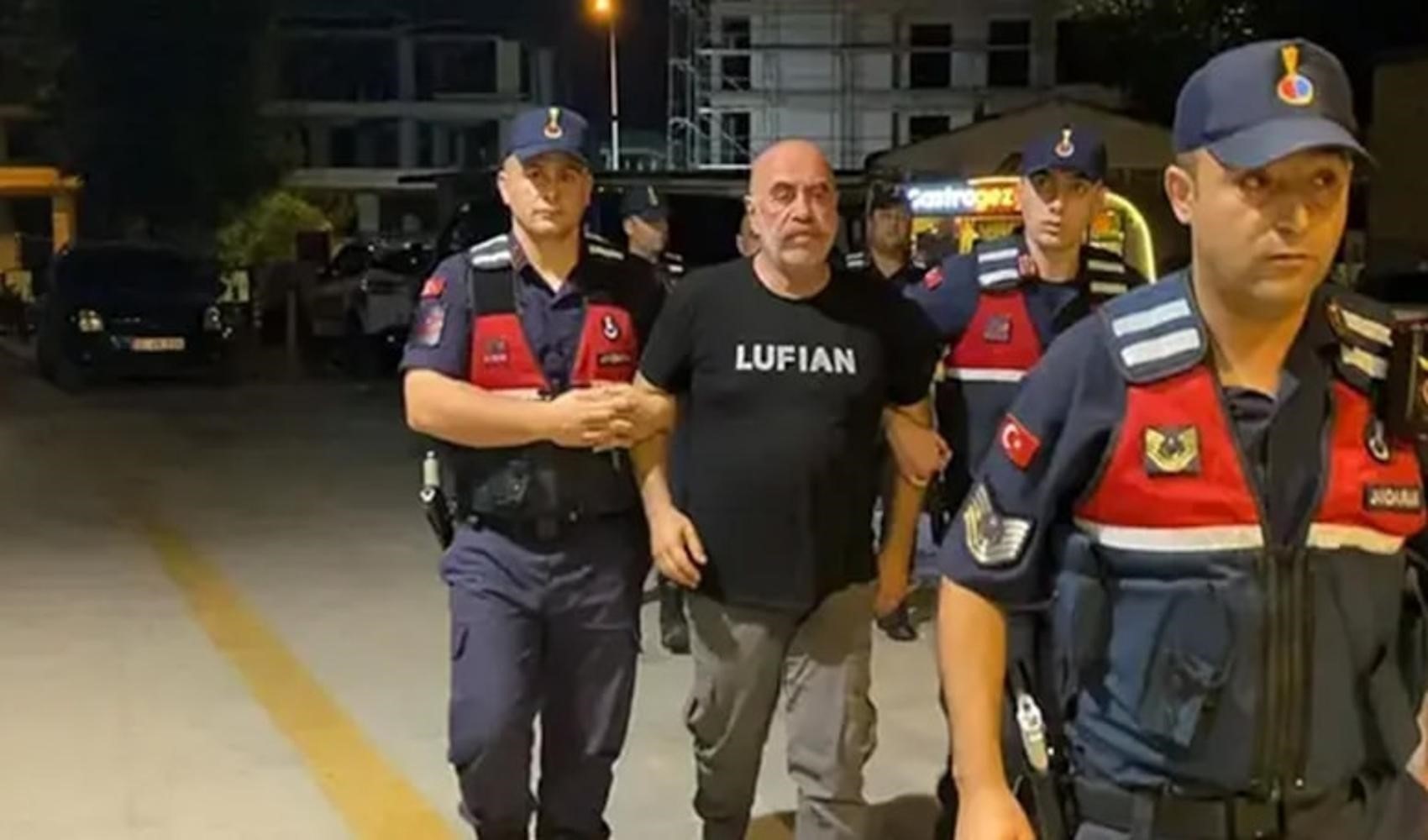 Ezel Akay’dan soruşturma sonrası ilk açıklama: 'Evimi merak edenleri eve beklerim'