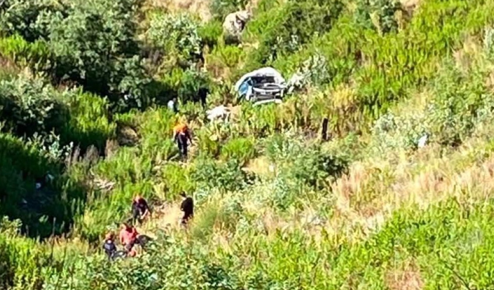 Dernière minute... Une voiture chute dans un ravin à Antalya : 5 morts, 2 blessés