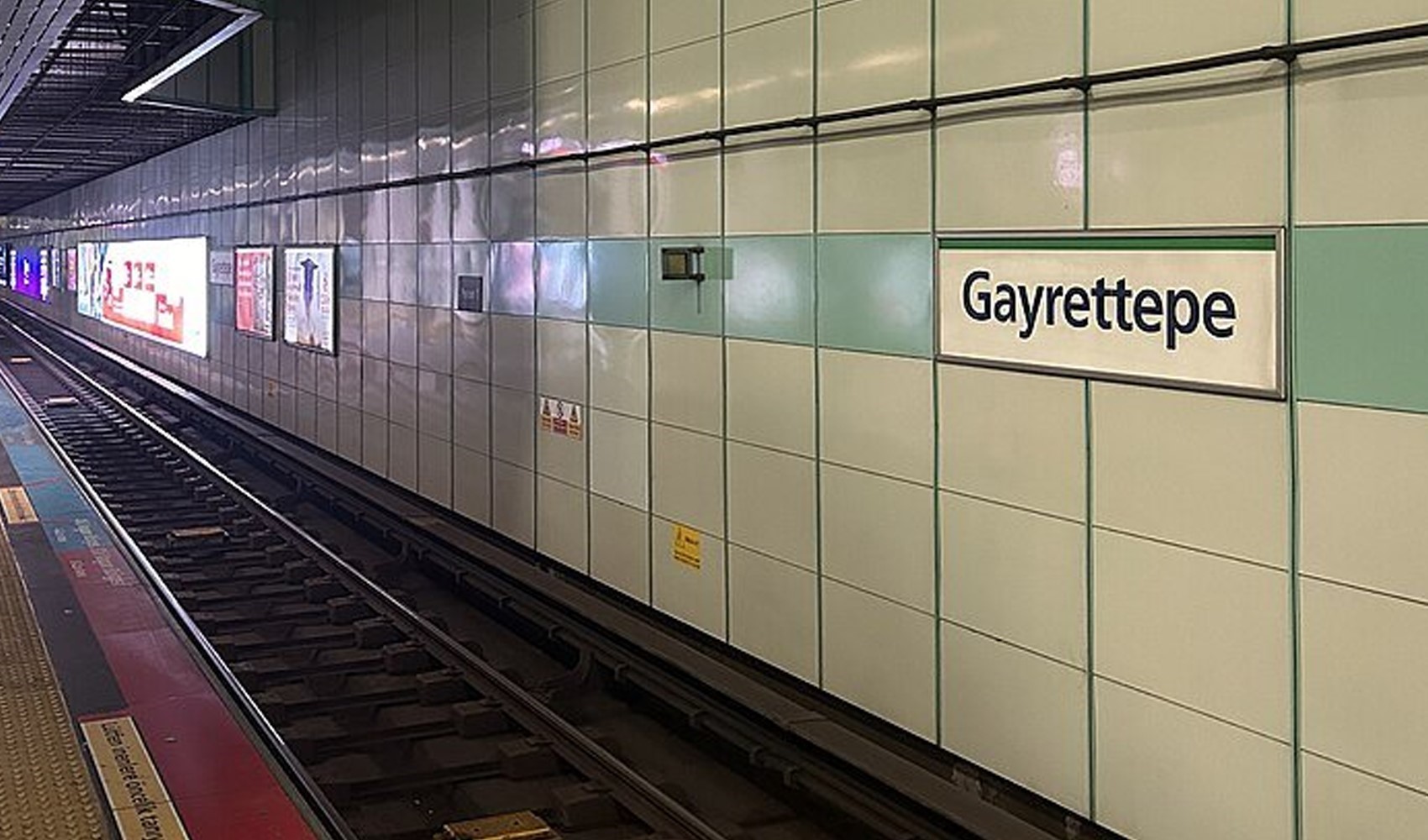 Tentative de suicide à la station de métro Gayrettepe