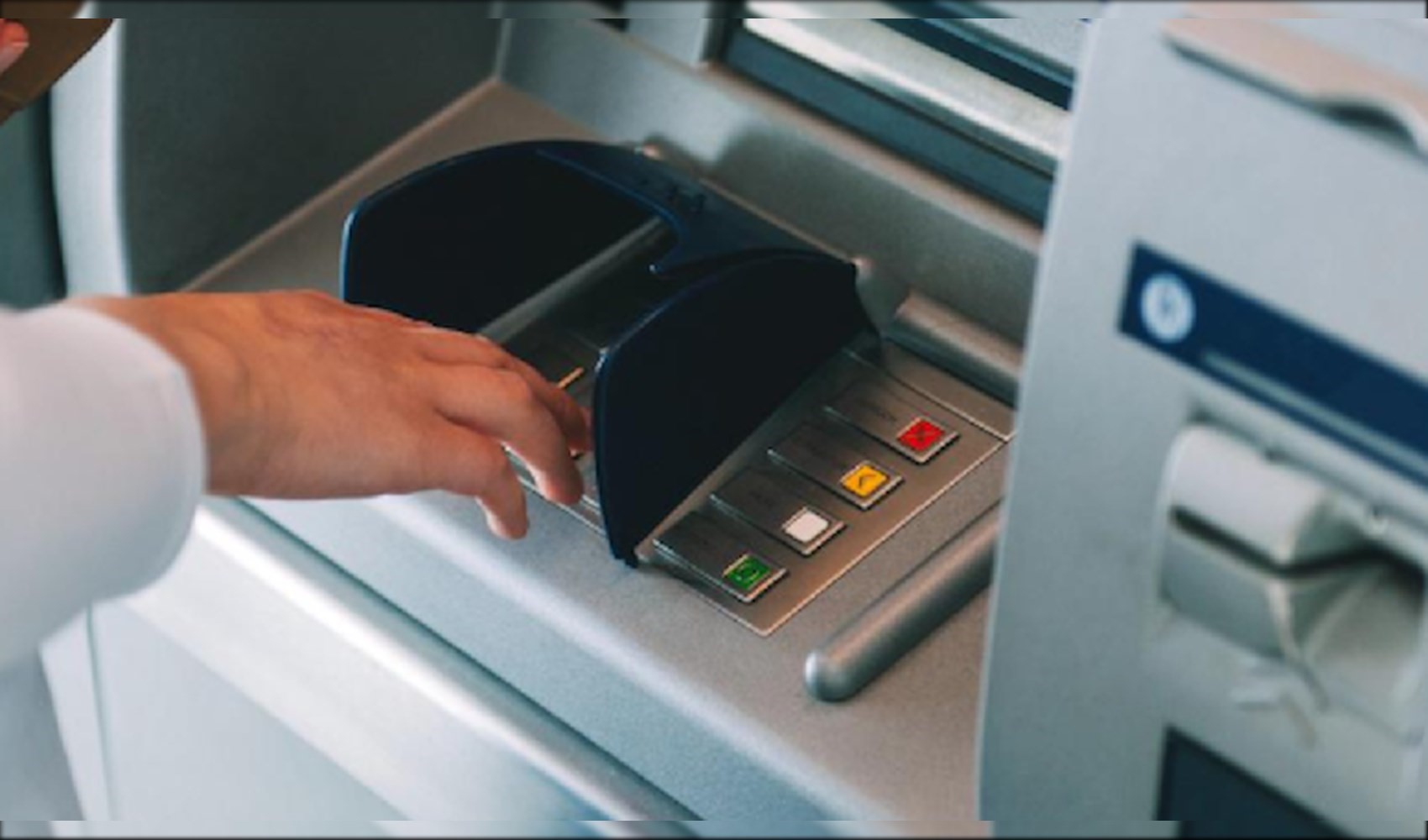 ATM kullanacaklara yaz mevsiminde önemli güvenlik uyarısı