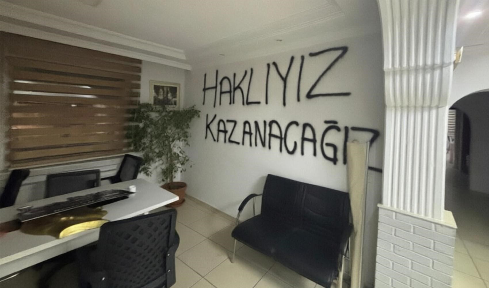 CHP Mamak’ta devir teslim sonrası koltuğa idam ipi!