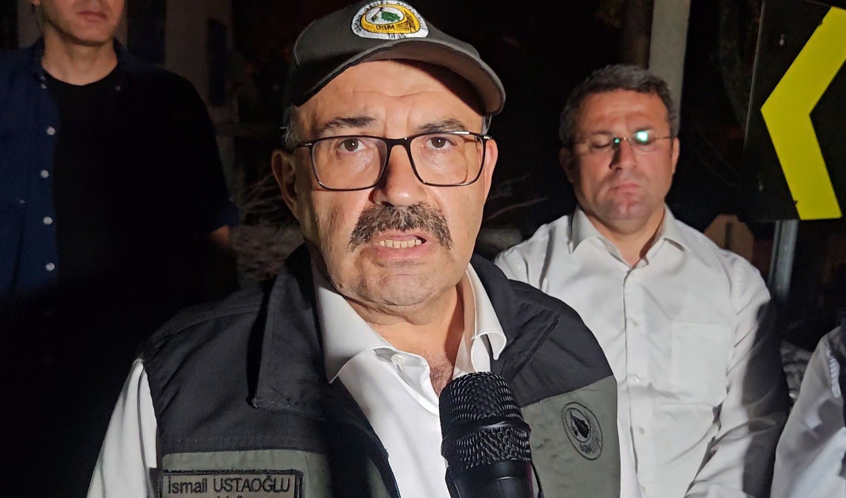 Balıkesir Valisi Ustaoğlu: Yangınla mücadelemiz devam ediyor, can kaybımız yok