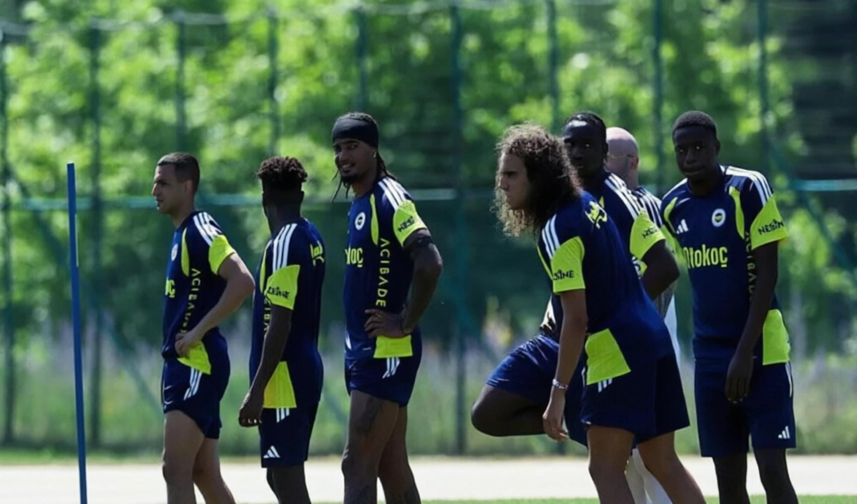 Fenerbahçe’den Avusturya kampı açıklaması: 8 futbolcunun kadroda yer alacağı duyuruldu