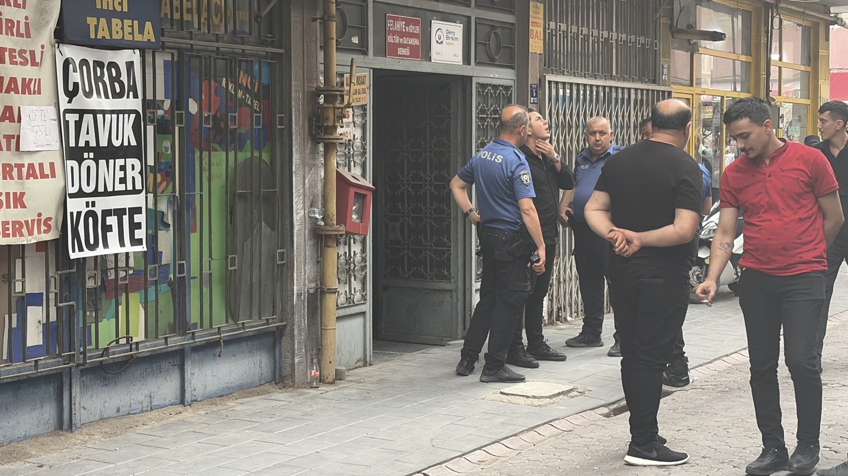 Kız arkadaşını arayarak yaşamına son vereceğini söyledi