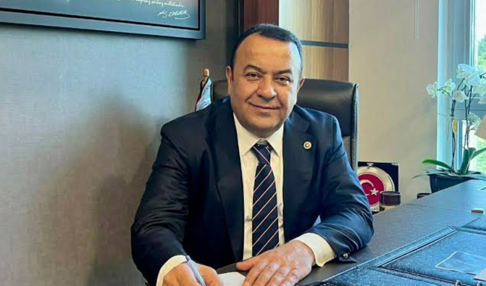 CHP'de bir istifa daha: 'Kişisel hesaplar ve hukuksuzluk hakim'
