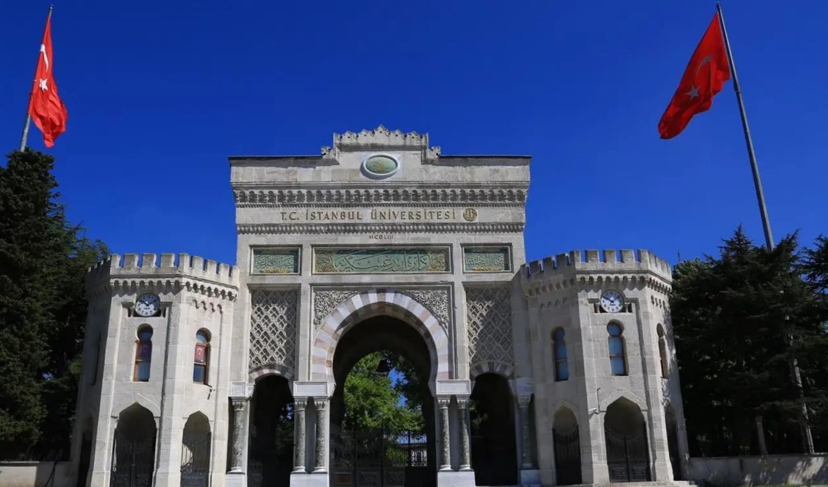İstanbul Üniversitesi'nden İmamoğlu ve İBB davası hakkında yazılı açıklama