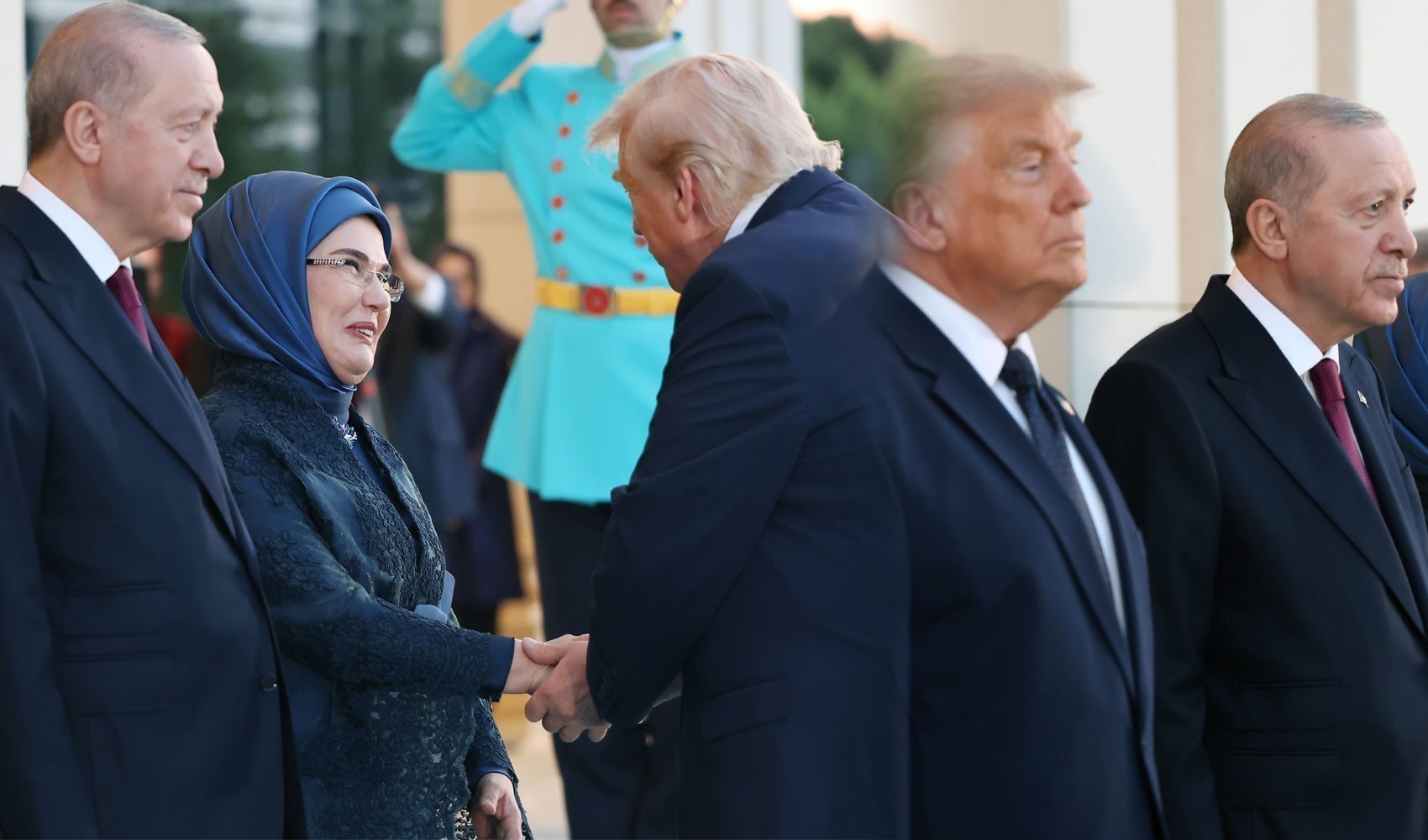 Devlet ve hükümet başkanları ile eşleri onuruna resepsiyon