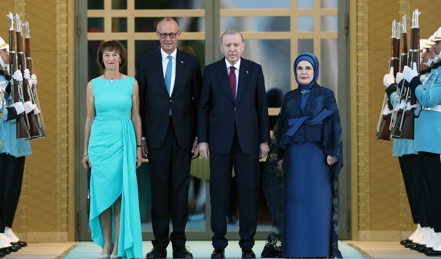 Almanya Şansölyesi Friedrich Merz'den Türkçe teşekkür paylaşımı