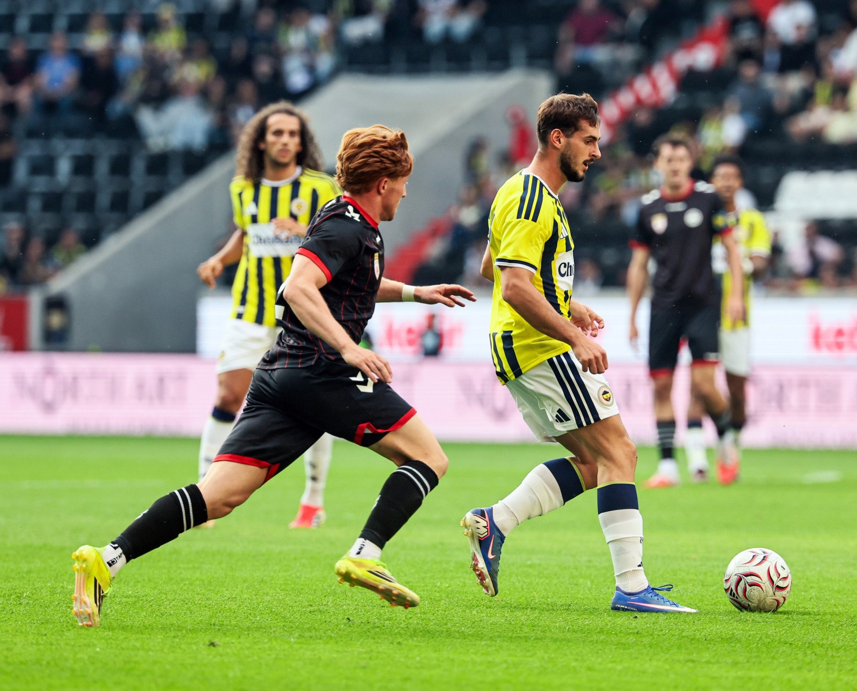 Fenerbahçe'den ilk hazırlık maçında farklı sonuç