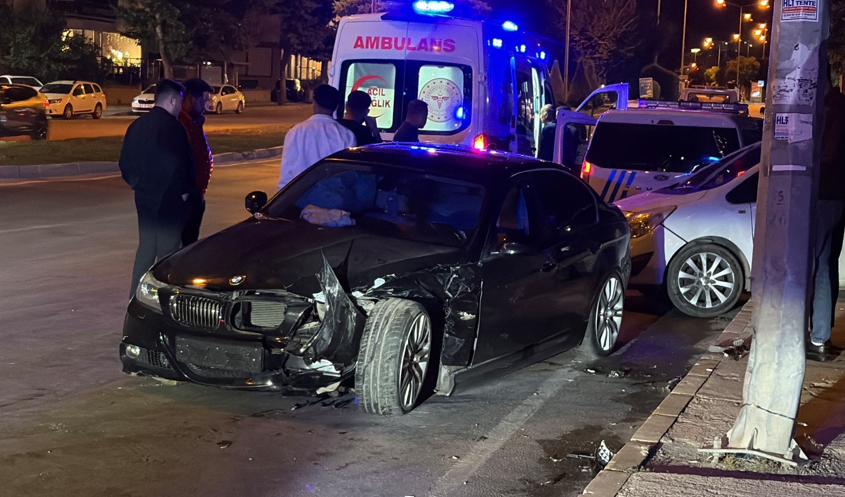 Çorum’da zincirleme kaza: 2’si polis 4 yaralı
