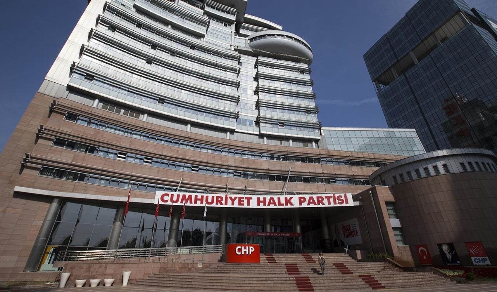 4 vekil daha YENİ Parti yolunda: CHP’de belediye başkanlarına ‘gereğini yaparız’ mesajı