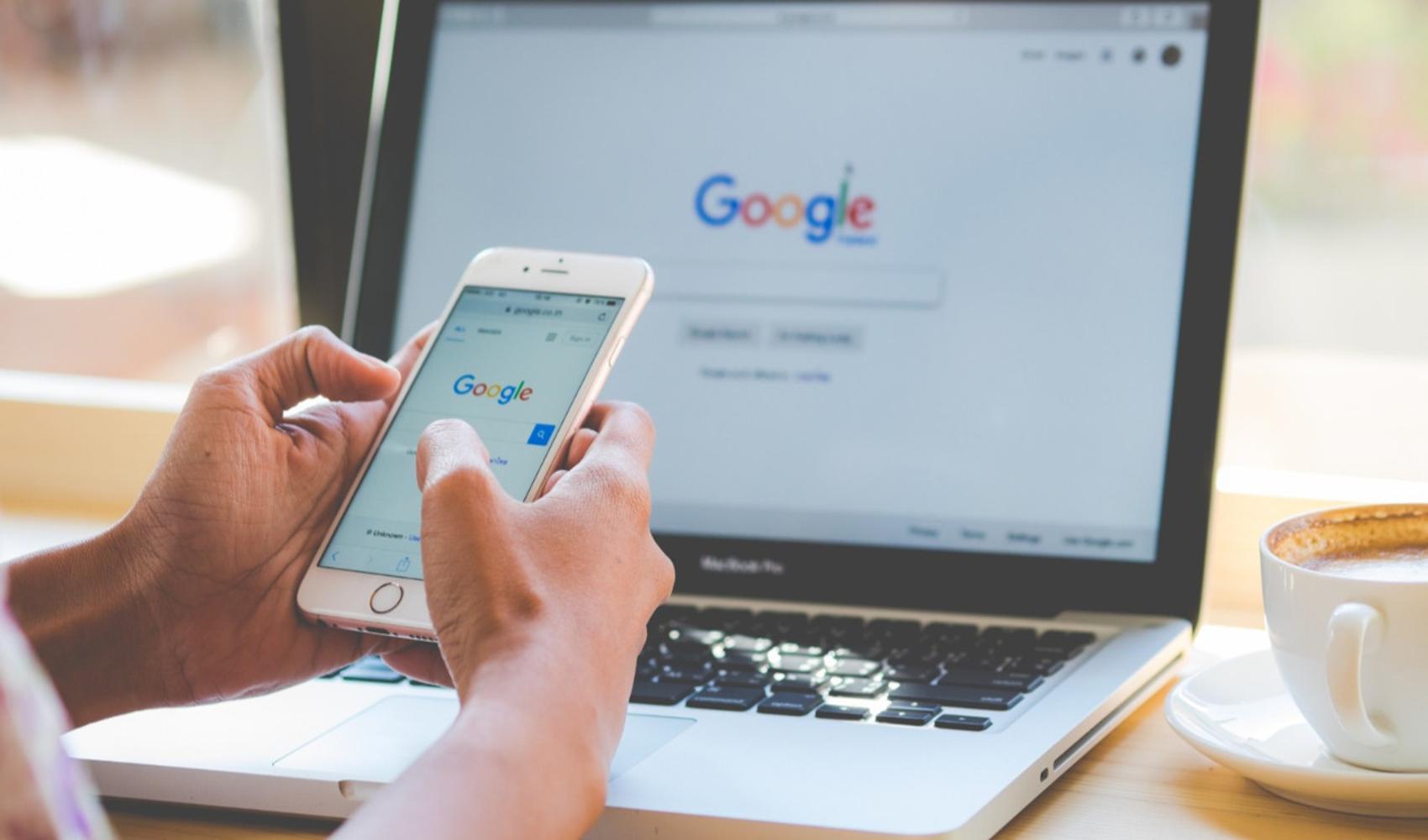 Google retire une fonctionnalité d'intelligence artificielle de Google Earth par crainte de fausses images