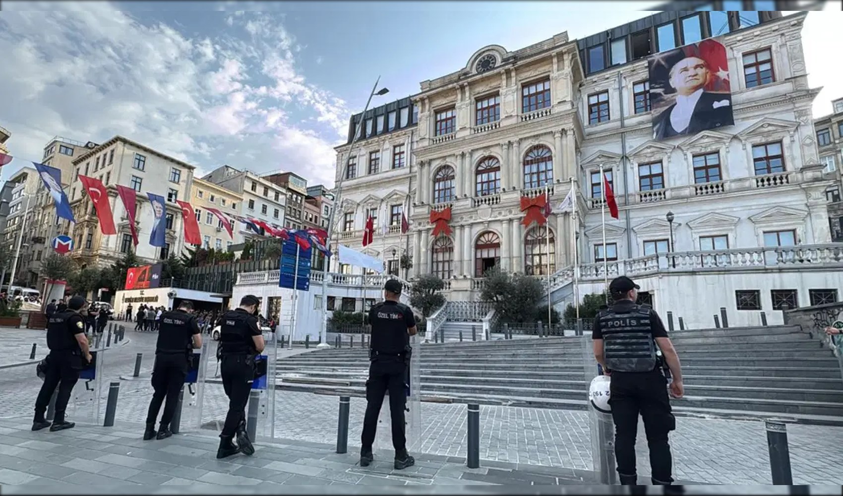 İstanbul'da yerel yönetim dengeleri değişti