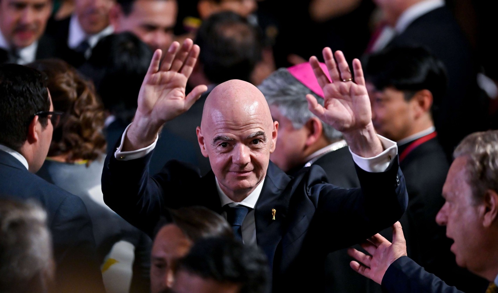 UEFA, AFC ve CONCACAF’tan Infantino’ya ortak çıkış: ‘Futbolda liderlik mülk değildir’
