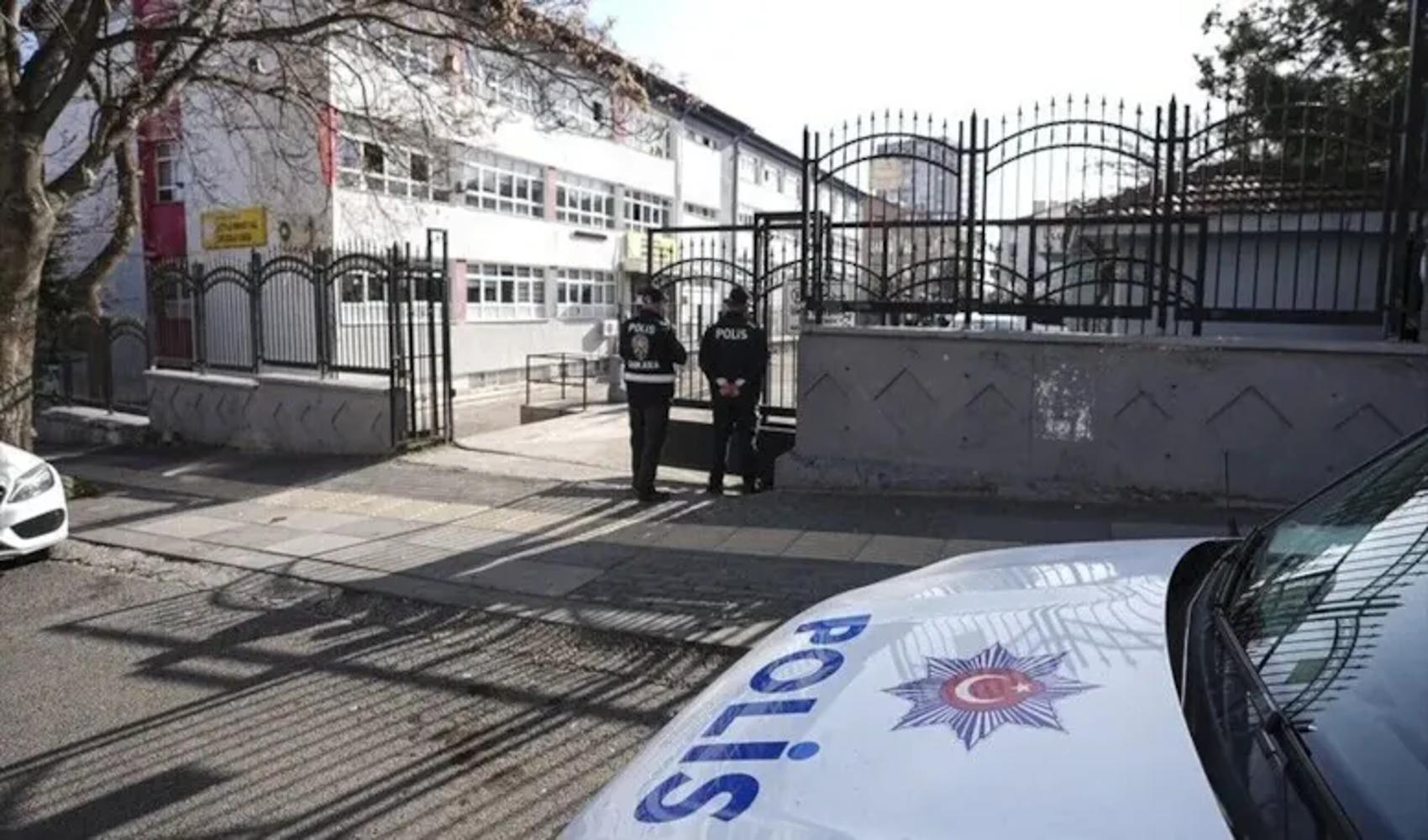 In arrivo l'assunzione di 30 mila addetti alla sicurezza nelle scuole: si attendono le candidature tramite İŞKUR TYP