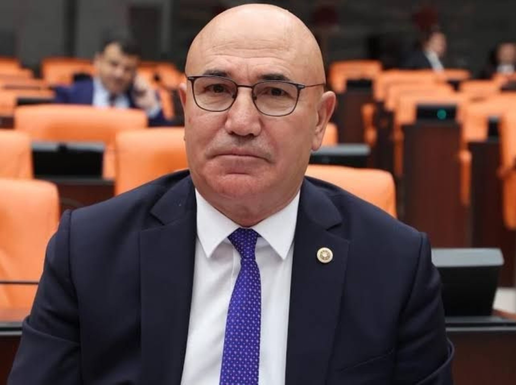 Özgür Özel'in partisinde büyük fire: YENİ Parti'de çerçeve yasaya 'hayır' diyen milletvekilleri belli oldu