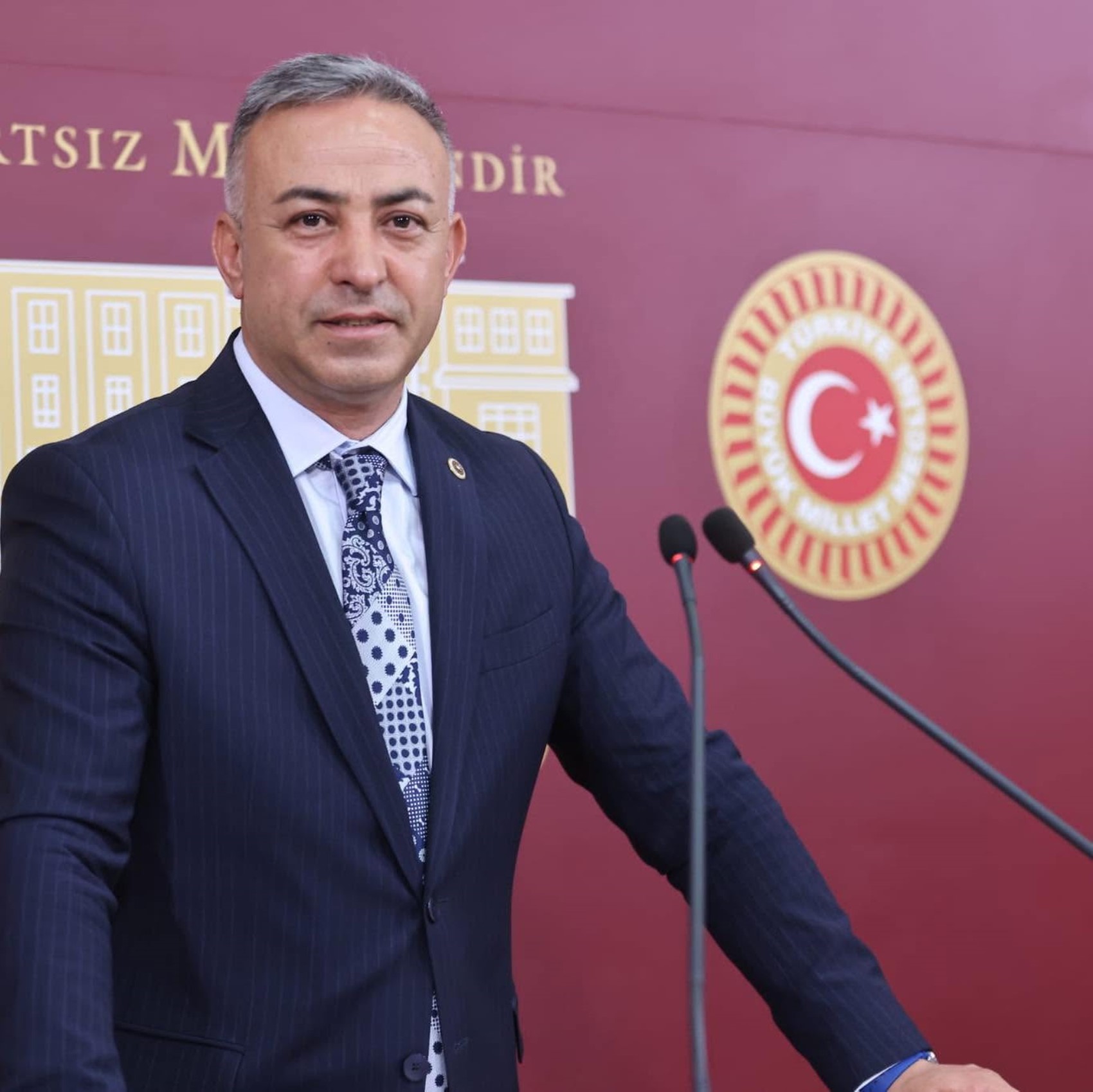 Özgür Özel'in partisinde büyük fire: YENİ Parti'de çerçeve yasaya 'hayır' diyen milletvekilleri belli oldu
