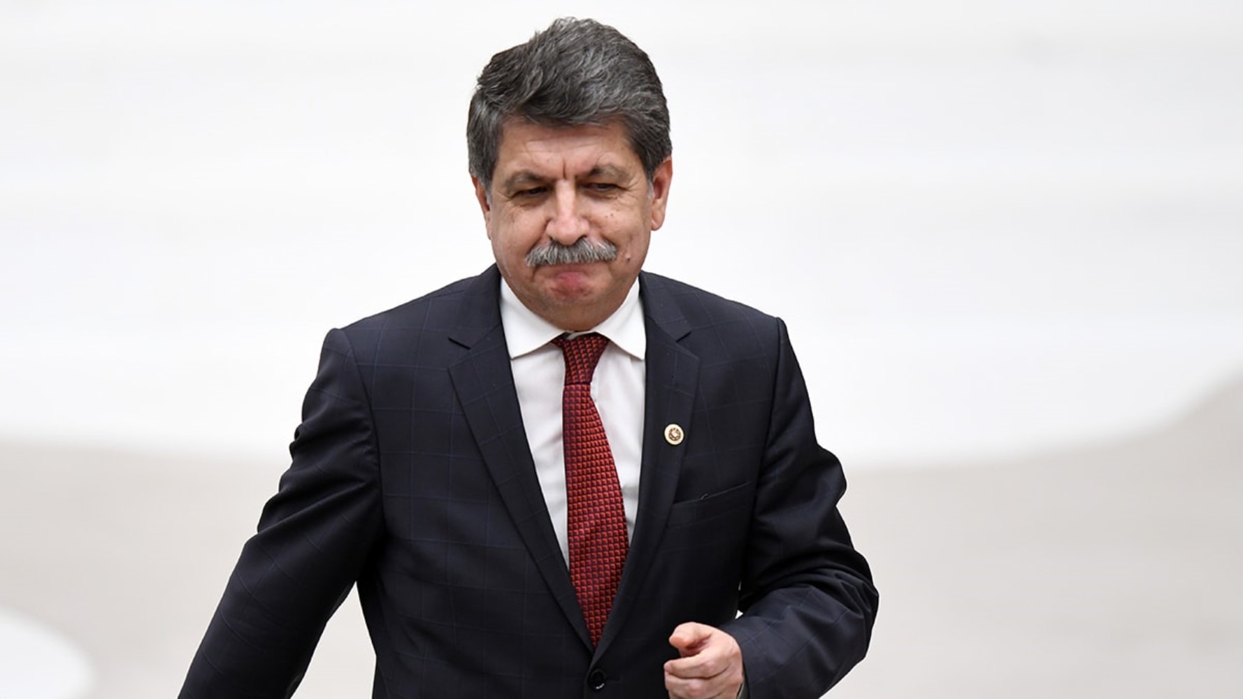 Özgür Özel'in partisinde büyük fire: YENİ Parti'de çerçeve yasaya 'hayır' diyen milletvekilleri belli oldu
