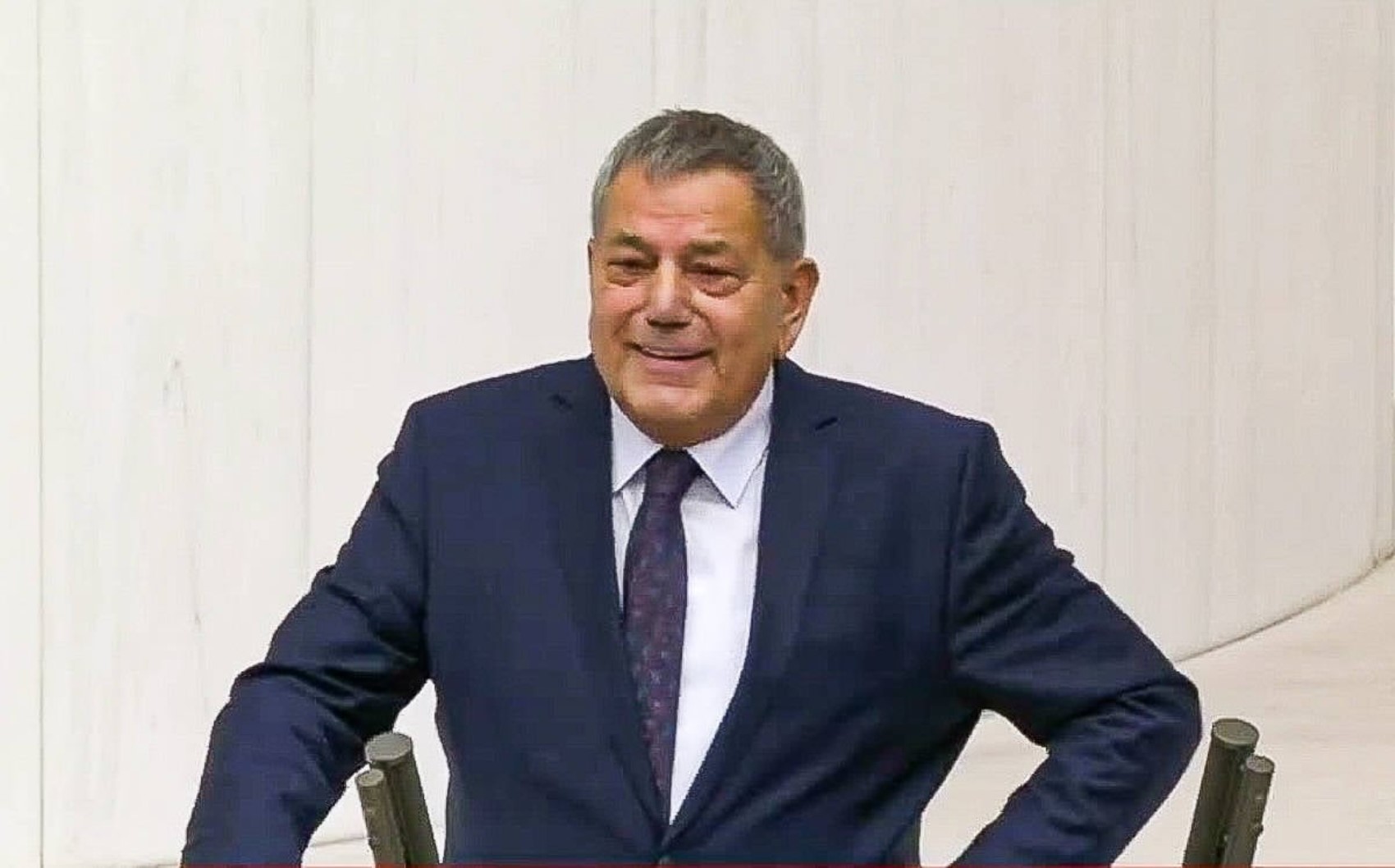 Özgür Özel'in partisinde büyük fire: YENİ Parti'de çerçeve yasaya 'hayır' diyen milletvekilleri belli oldu