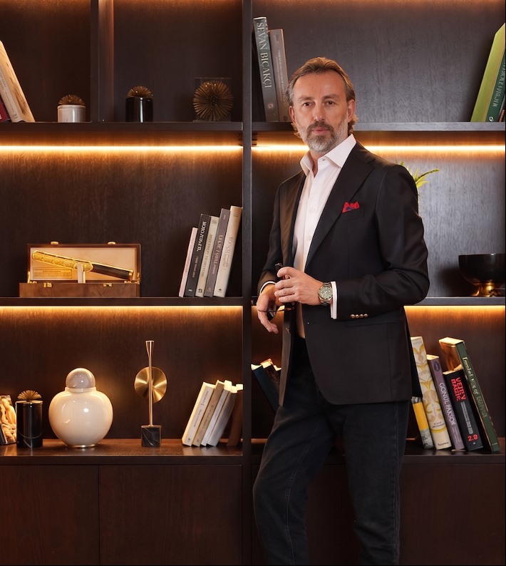 BeeMagnetics ve Disnet iş birliği kapsamında paylaşılan yönetici görseli