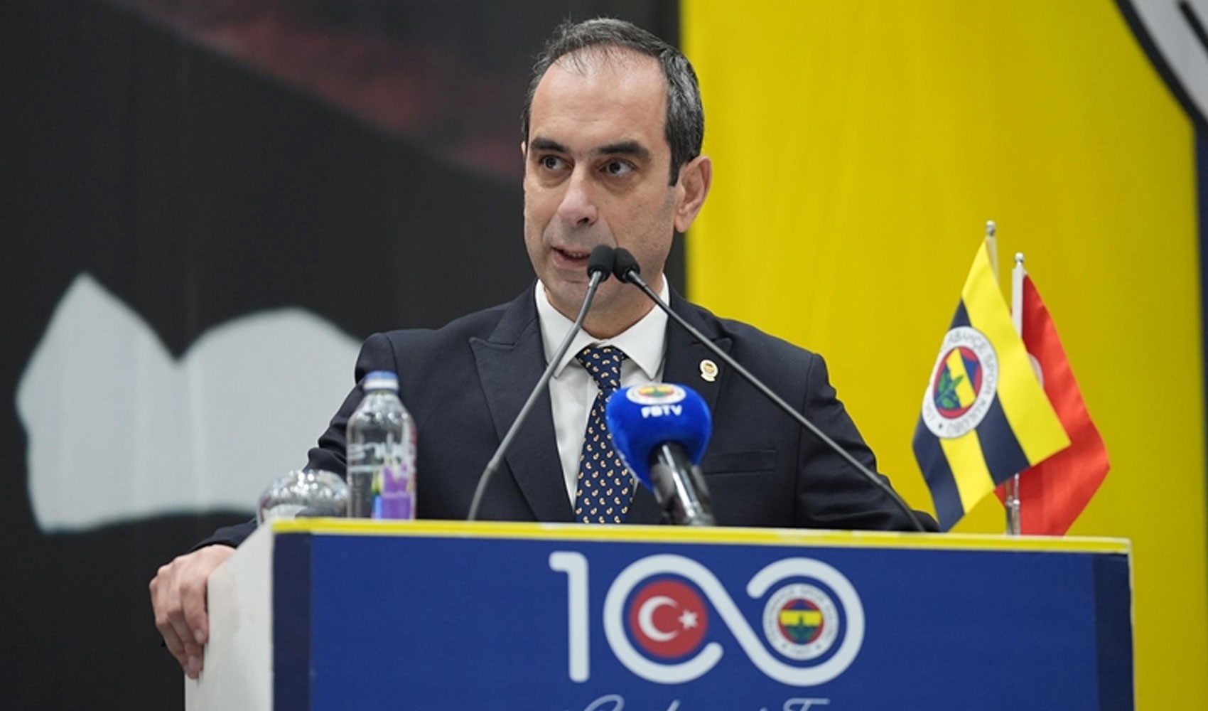 Şekip Mosturoğlu'ndan otobüs saldırısı soruşturmasıyla ilgili açıklama: 'Failler 5 kişiyle sınırlı kalmayacak'