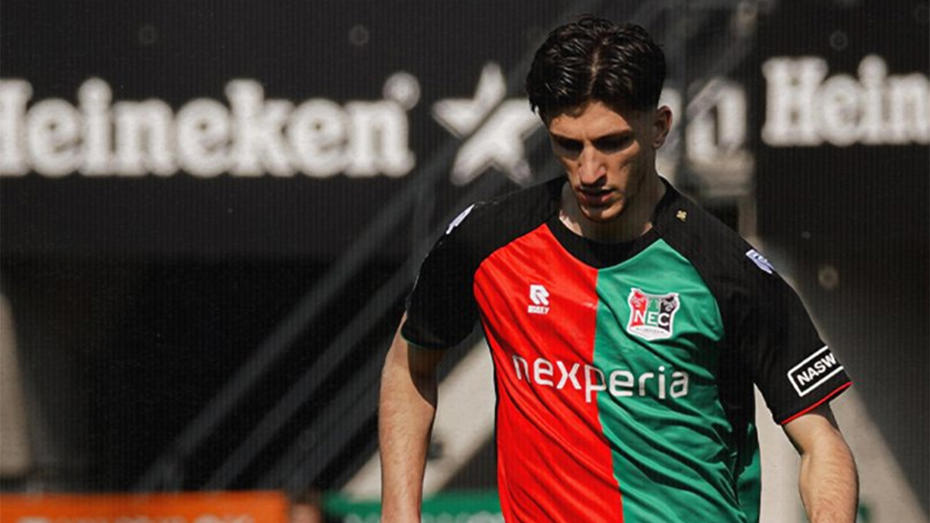 Ahmetcan Kaplan'ın NEC Nijmegen formasıyla maçtan bir görüntüsü