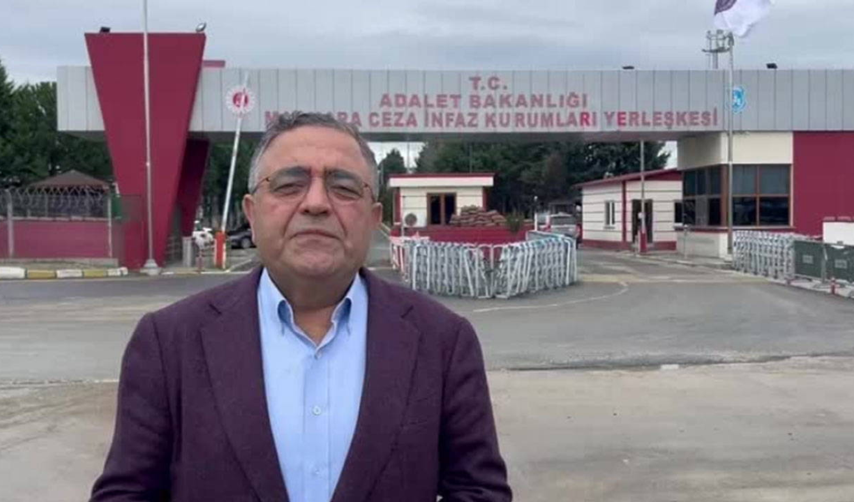 Tanrıkulu: Toplumsal barış için AYM ve AİHM kararları uygulansın