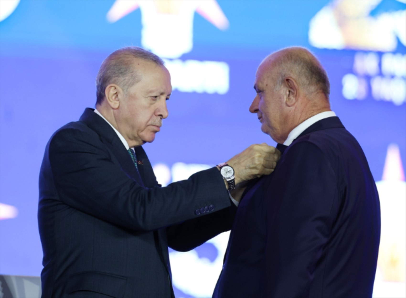 İşte AKP'ye geçen 7 belediye başkanı