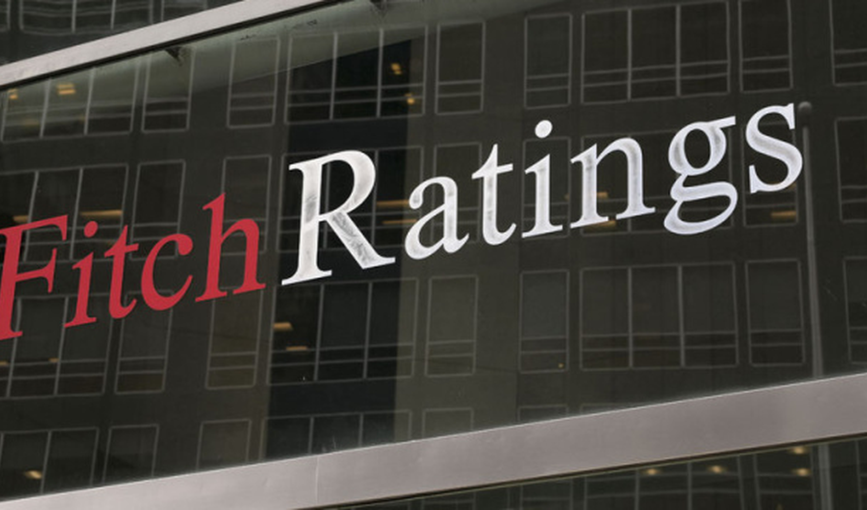 Fitch Ratings, İngiltere'nin kredi notunu teyit etti