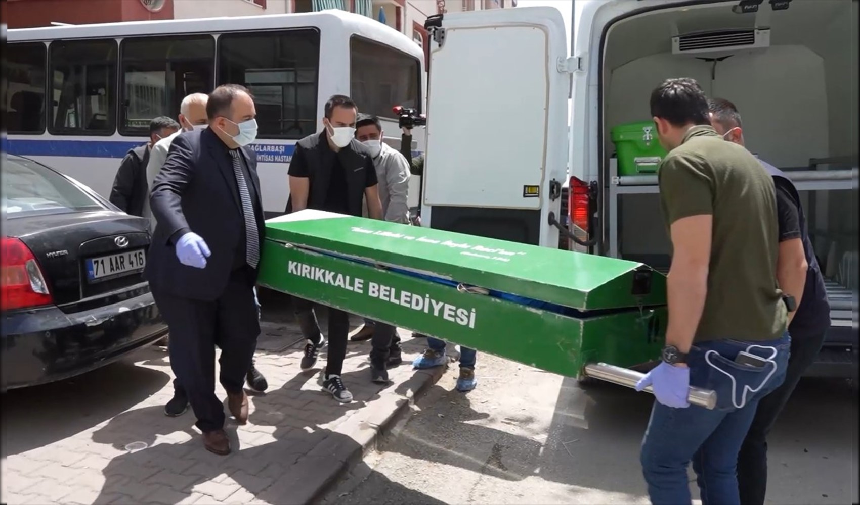 Enquête sur le corps retrouvé dans un congélateur à Kırıkkale