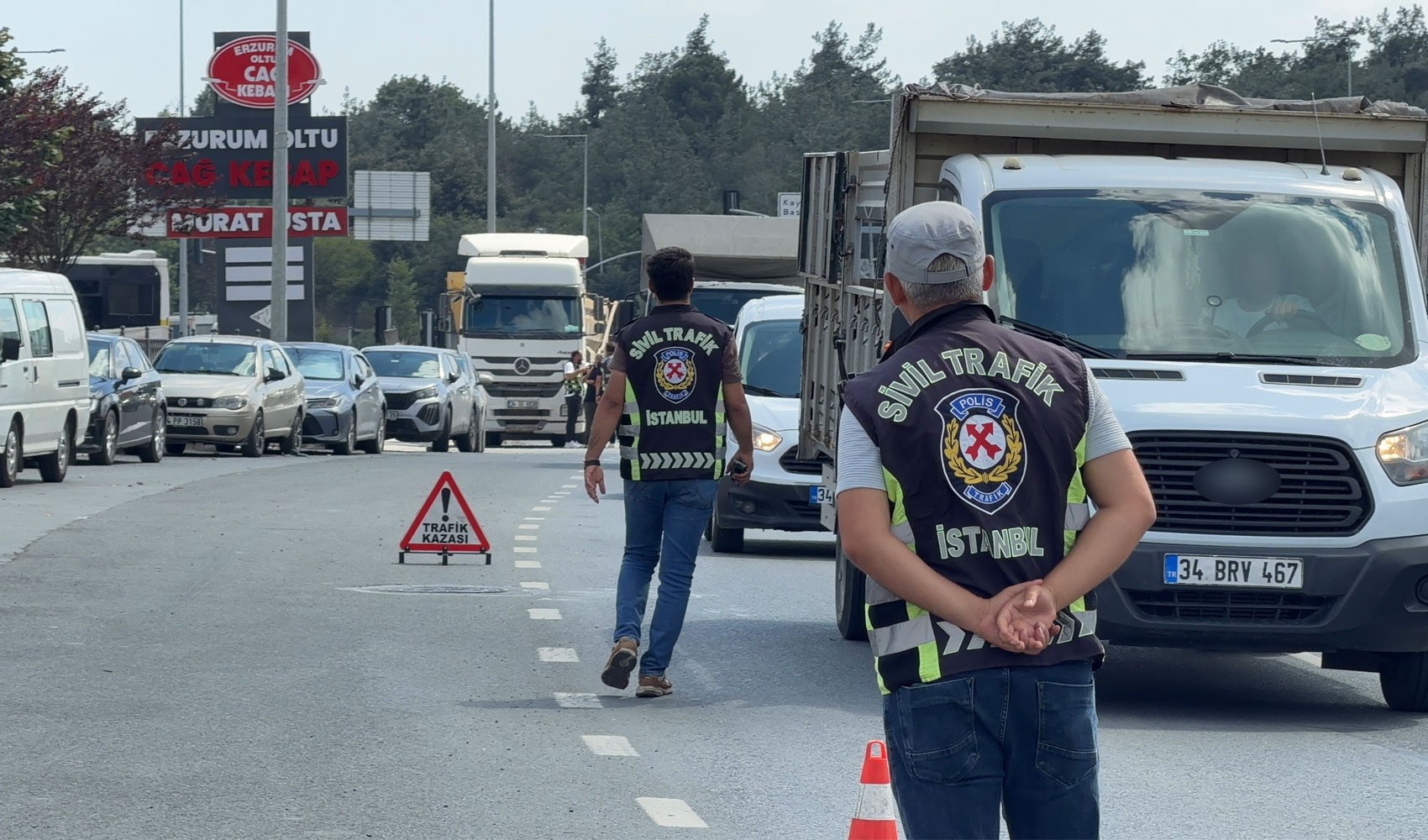 Arnavutköy’de denetim: 70 sürücü ve araç sahibine 701 bin lira ceza