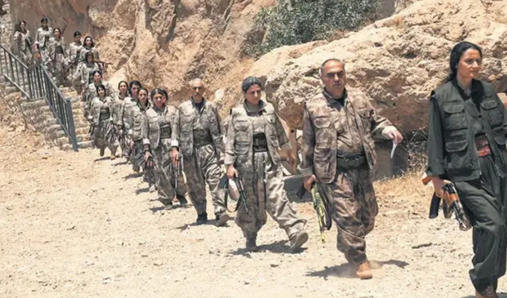 Ne askerliği adamlar 'Ortaklık' istiyor!..