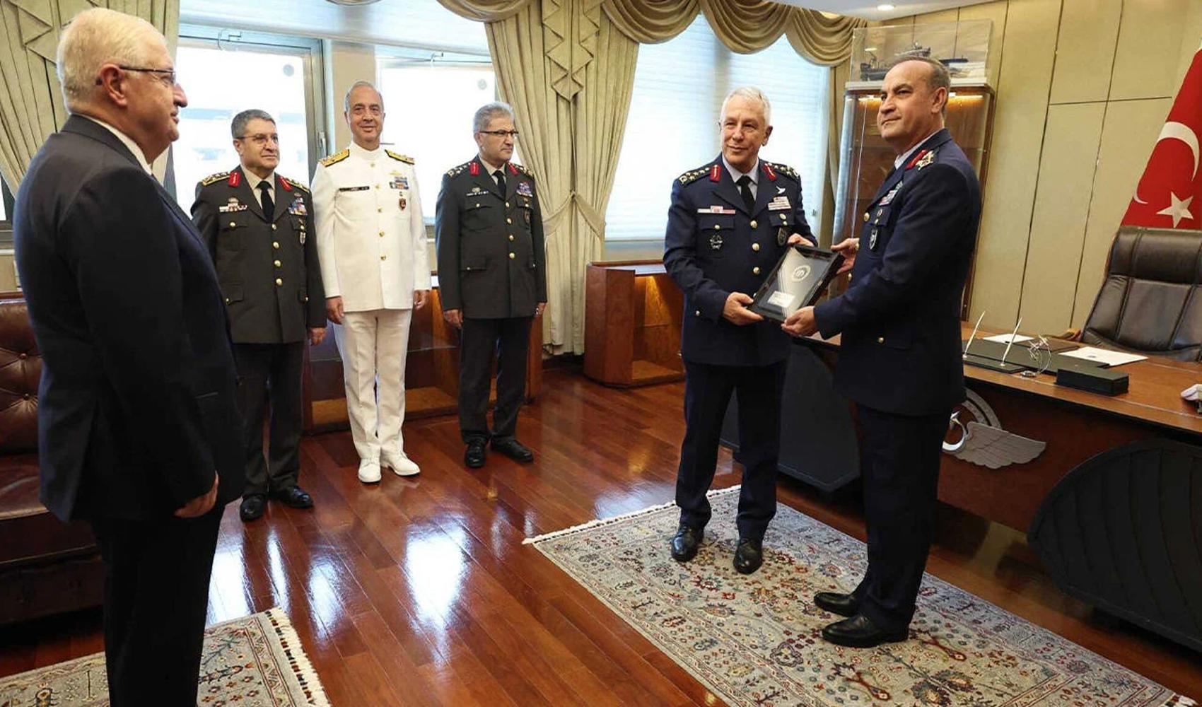 Hava Kuvvetleri Komutanlığı'nda görev değişimi: Orgeneral Rafet Dalkıran görevi devraldı