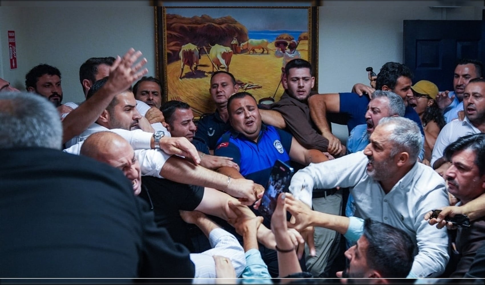İBB için AKP kulislerinde konuşulan isim ortaya çıktı! 'İmamoğlu bir ceza alırsa...'
