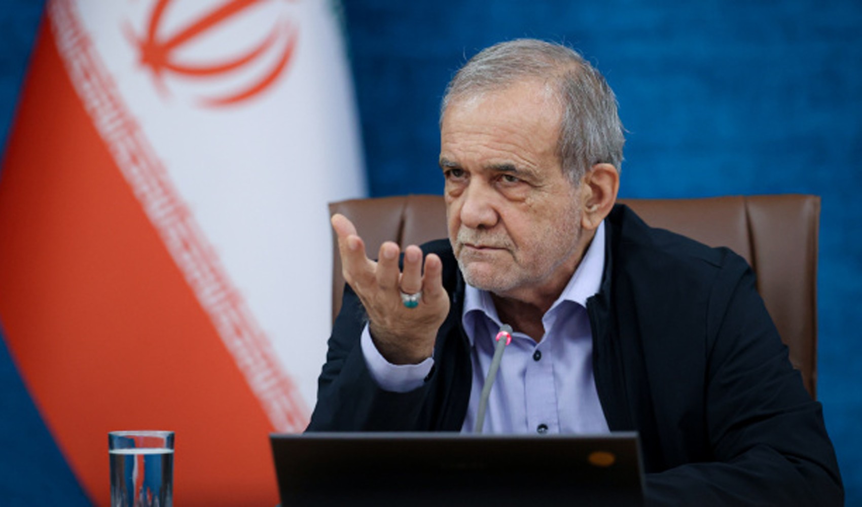 Pezeshkian: La negociación no significa rendición