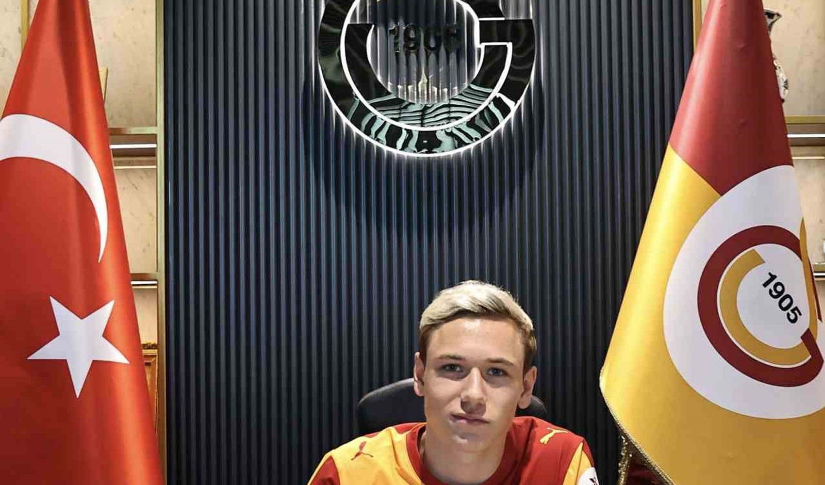 Galatasaray’dan Batrakov’a 5 yıllık imza