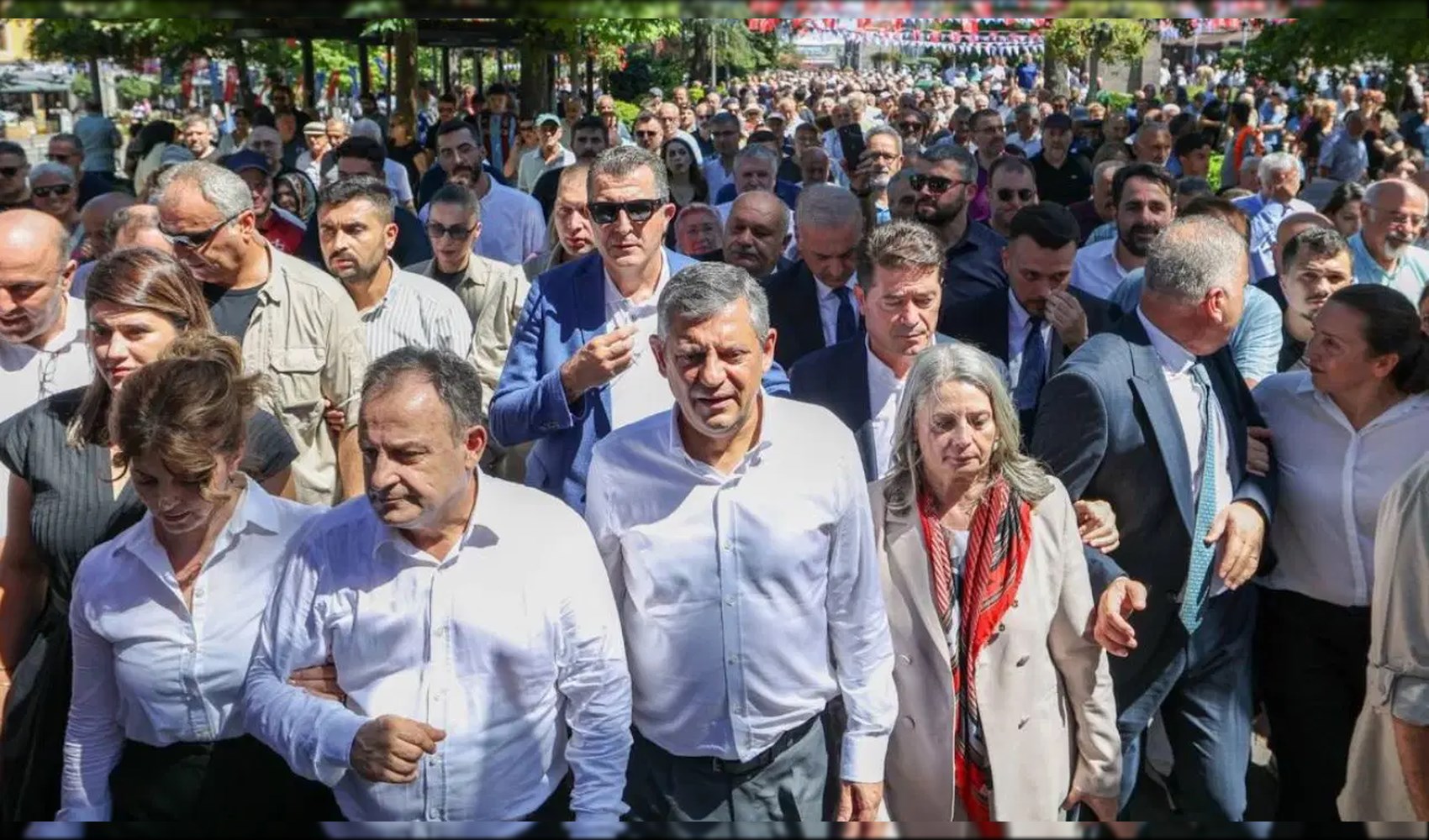 Özgür Özel Rize’yi ziyaret ederek bölge halkıyla buluşacak