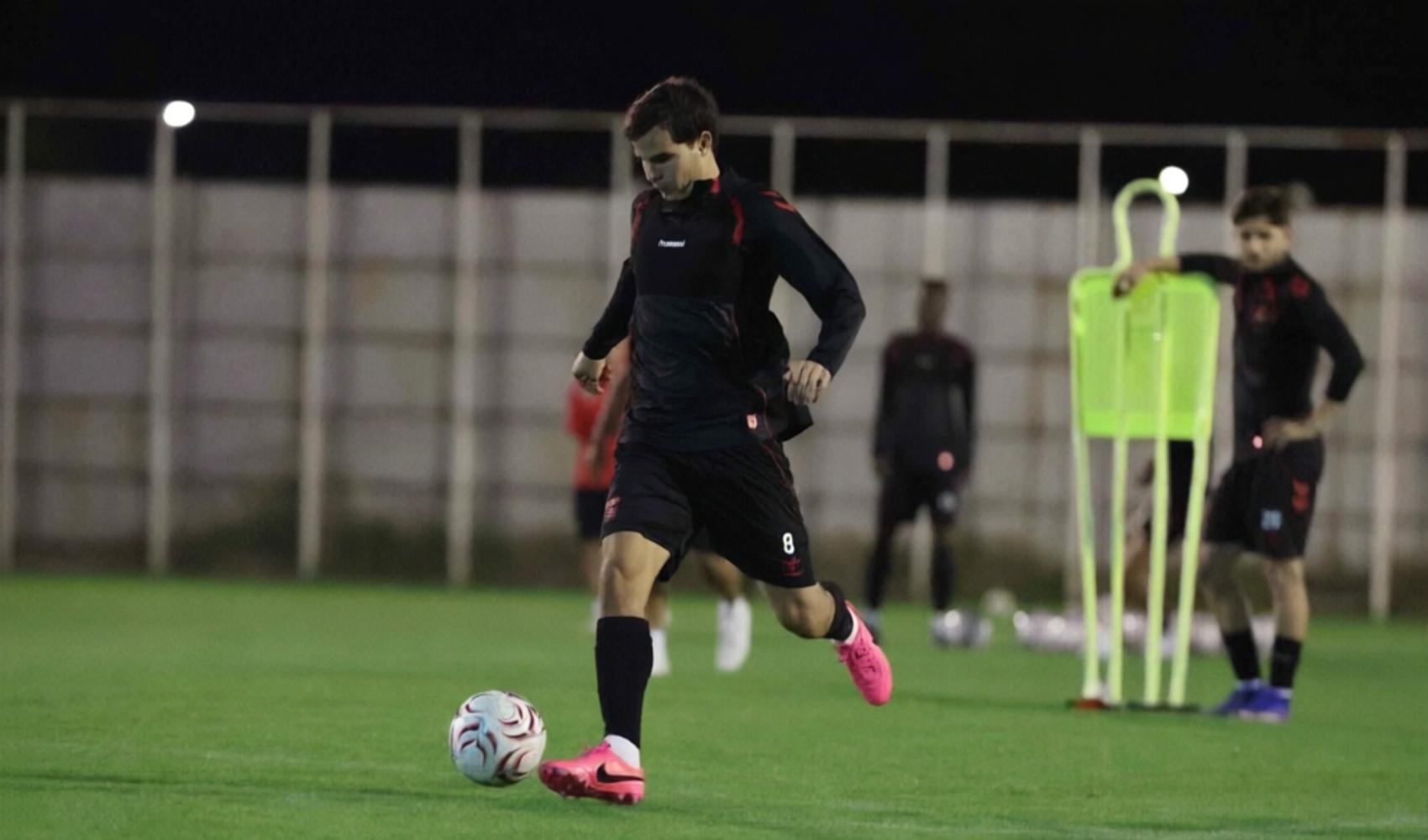 Sivasspor, Manisa FK maçı hazırlıklarını taktik çalışmayla sürdürdü