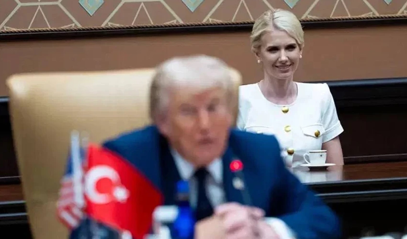 Trump'ın özel asistanının mektupları ifşa oldu! 'Bana küfretme hakkına tamamen sahipsiniz'
