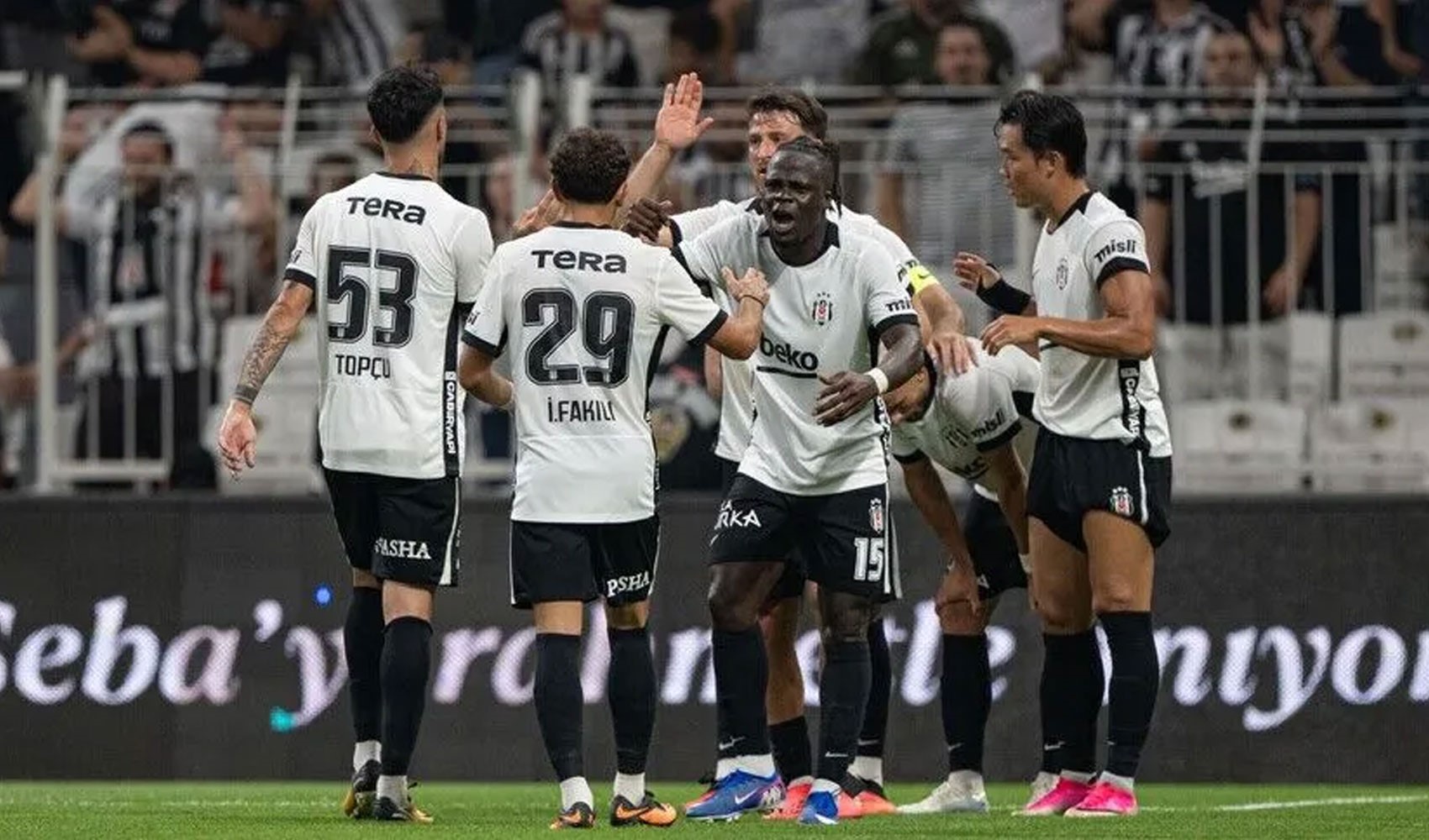 Beşiktaş Avrupa’da 5’te 5 yaparak zirvede
