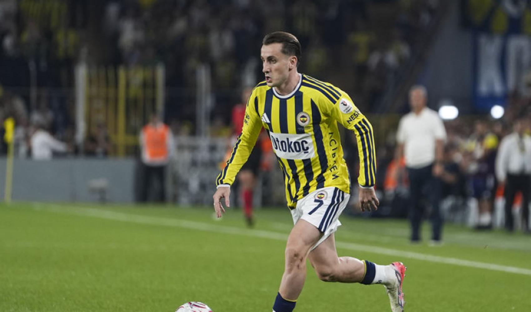 Fenerbahçe, beyin sarsıntısı geçiren Kerem Aktürkoğlu’nun sağlık durumunu açıkladı