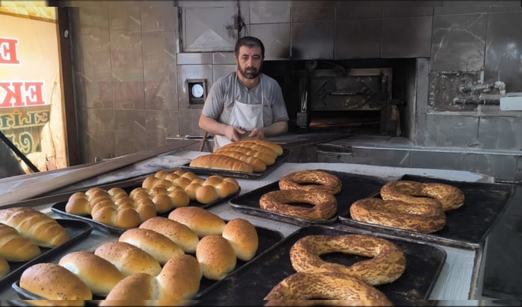 Ekmek fiyatları rekabetle geriledi