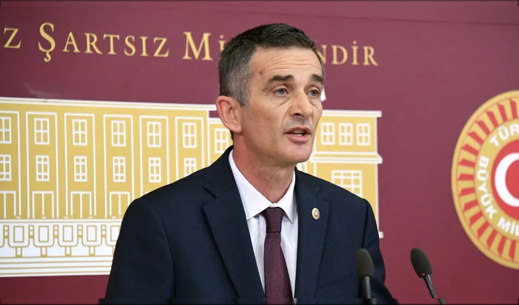 Ümit Dikbayır'dan AKP'ye geçiş teklifine ilişkin açıklama