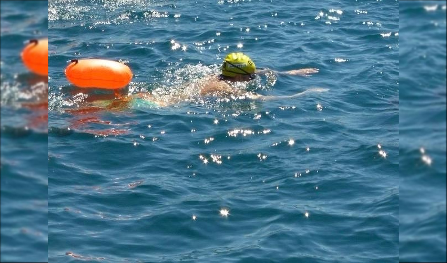 Boğaziçi’nde uluslararası yüzücüler arasında bir gazeteci de yarıştı