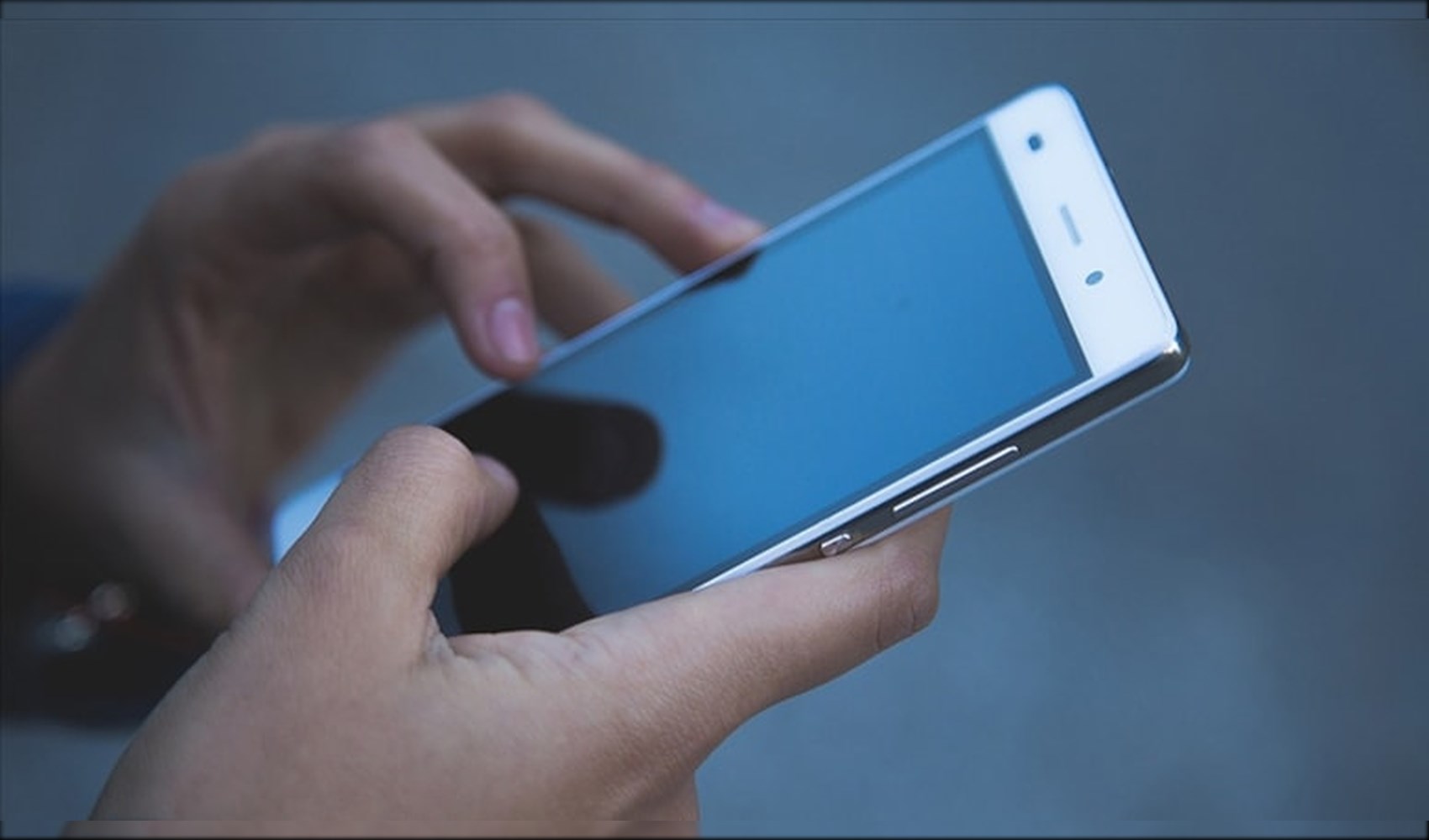 Lise öğrencilerine cep telefonu yasağı yeni eğitim yılıyla başladı